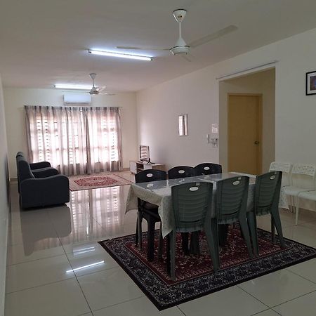Abie'S Homestay プトラジャヤ エクステリア 写真